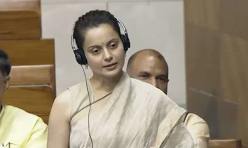 Kangana Ranaut : పార్లమెంట్లో మొదటి ప్రసంగం..  హిమాచల్లోని వివిధ కళారూపాలపై స్పీచ్ Kangana Ranaut : పార్లమెంట్లో మొదటి ప్రసంగం..  హిమాచల్లోని వివిధ కళారూపాలపై స్పీచ్