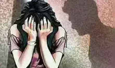 Madhya Pradesh:  అశ్లీల వీడియోలు చూసి చెల్లిపైనే అత్యాచారం Madhya Pradesh:  అశ్లీల వీడియోలు చూసి చెల్లిపైనే అత్యాచారం