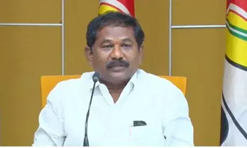 AP: ఆంధ్రప్రదేశ్ మంత్రికి తప్పిన పెను ప్రమాదం AP: ఆంధ్రప్రదేశ్ మంత్రికి తప్పిన పెను ప్రమాదం