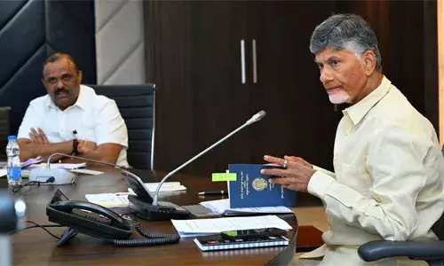 AP: రాజముద్రతో రైతులకు పాస్ పుస్తకాలు AP: రాజముద్రతో రైతులకు పాస్ పుస్తకాలు