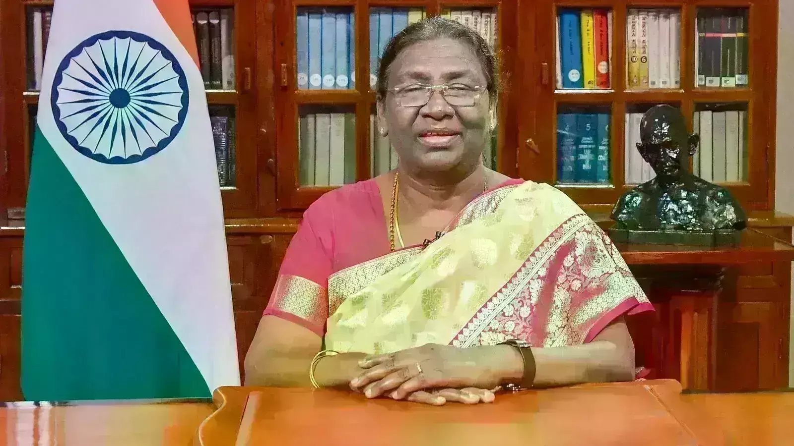 Delhi: ఆగస్టు 2, 3 తేదీల్లో రాష్ట్రపతి అధ్యక్షతన గవర్నర్ల సదస్సు Delhi: ఆగస్టు 2, 3 తేదీల్లో రాష్ట్రపతి అధ్యక్షతన గవర్నర్ల సదస్సు