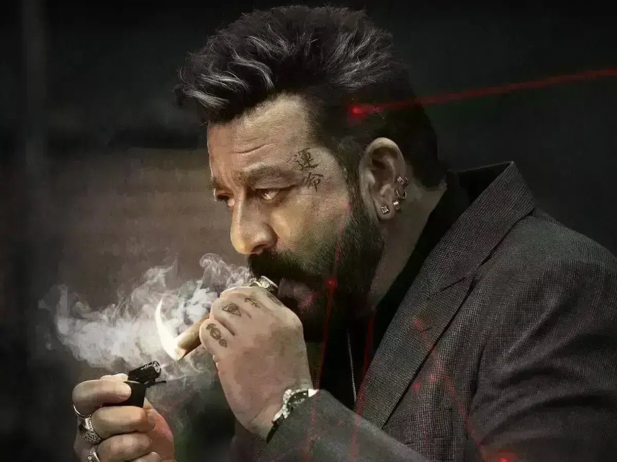 Sanjay Dutt : టాలీవుడ్లో తన మొదటి చిత్రానికి సంజయ్ దత్ ఎంత పారితోషికం తీసుకున్నాడంటే.. Sanjay Dutt : టాలీవుడ్లో తన మొదటి చిత్రానికి సంజయ్ దత్ ఎంత పారితోషికం తీసుకున్నాడంటే..