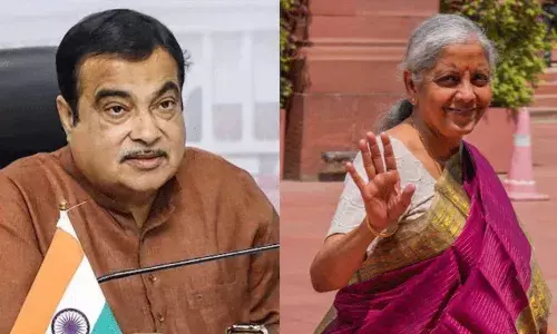 జీవిత, వైద్య బీమా ప్రీమియంలపై 18% జీఎస్టీని ఉపసంహరించండి: ఆర్థిక మంత్రికి గడ్కరీ లేఖ