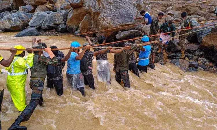 వాయనాడ్ విషాదం: 256 కు చేరిన మృతుల సంఖ్య.. మరో 200 మంది గల్లంతు