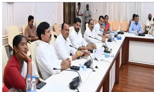 TG: కొత్త రేషన్ కార్డుల జారీకి సబ్ కమిటీ TG: కొత్త రేషన్ కార్డుల జారీకి సబ్ కమిటీ