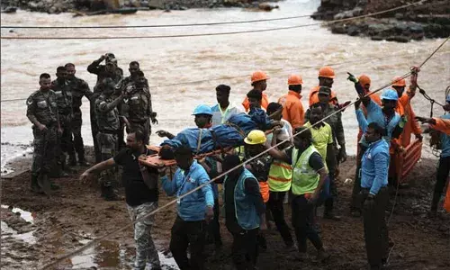 Wayanad: 296కు చేరిన వయనాడ్‌ మృతులు