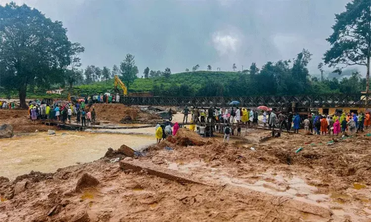 Wayanad landslides: సీపీఐ-ఎం ఎమ్మెల్యేలు ఒక నెల జీతాన్ని సీఎం సహాయ నిధికి విరాళంగా Wayanad landslides: సీపీఐ-ఎం ఎమ్మెల్యేలు ఒక నెల జీతాన్ని సీఎం సహాయ నిధికి విరాళంగా