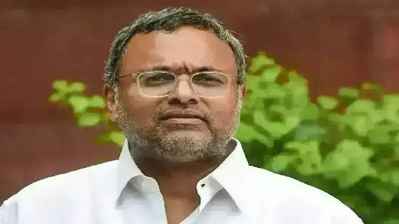 Karti Chidambaram: బంగ్లాదేశ్ సంక్షోభంపై కార్తీ చిదంబరం కీలక వ్యాఖ్యలు Karti Chidambaram: బంగ్లాదేశ్ సంక్షోభంపై కార్తీ చిదంబరం కీలక వ్యాఖ్యలు