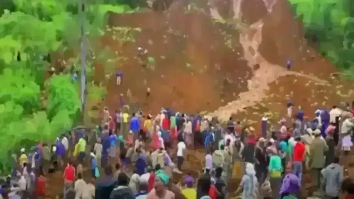 Landslides : ఇథియోపియాలో విరిగిపడిన కొండచరియలు