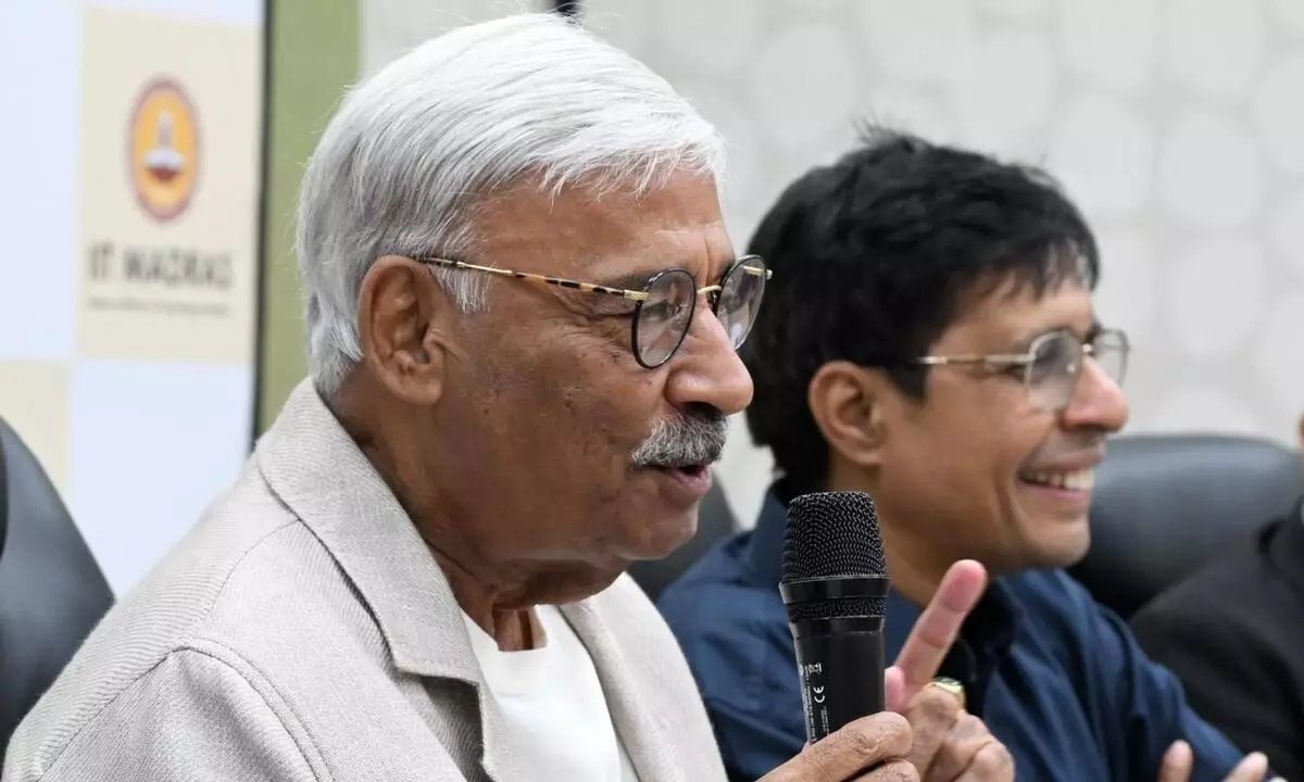 Krishna Chivukula: ఐఐటీ మద్రాస్కు రూ.228 కోట్ల విరాళం Krishna Chivukula: ఐఐటీ మద్రాస్కు రూ.228 కోట్ల విరాళం
