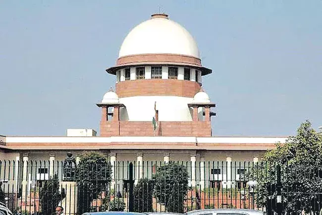 Supreme Court: పంజాబ్-హైకోర్టు జడ్జిపై సుప్రీంకోర్టు ఆగ్రహం Supreme Court: పంజాబ్-హైకోర్టు జడ్జిపై సుప్రీంకోర్టు ఆగ్రహం