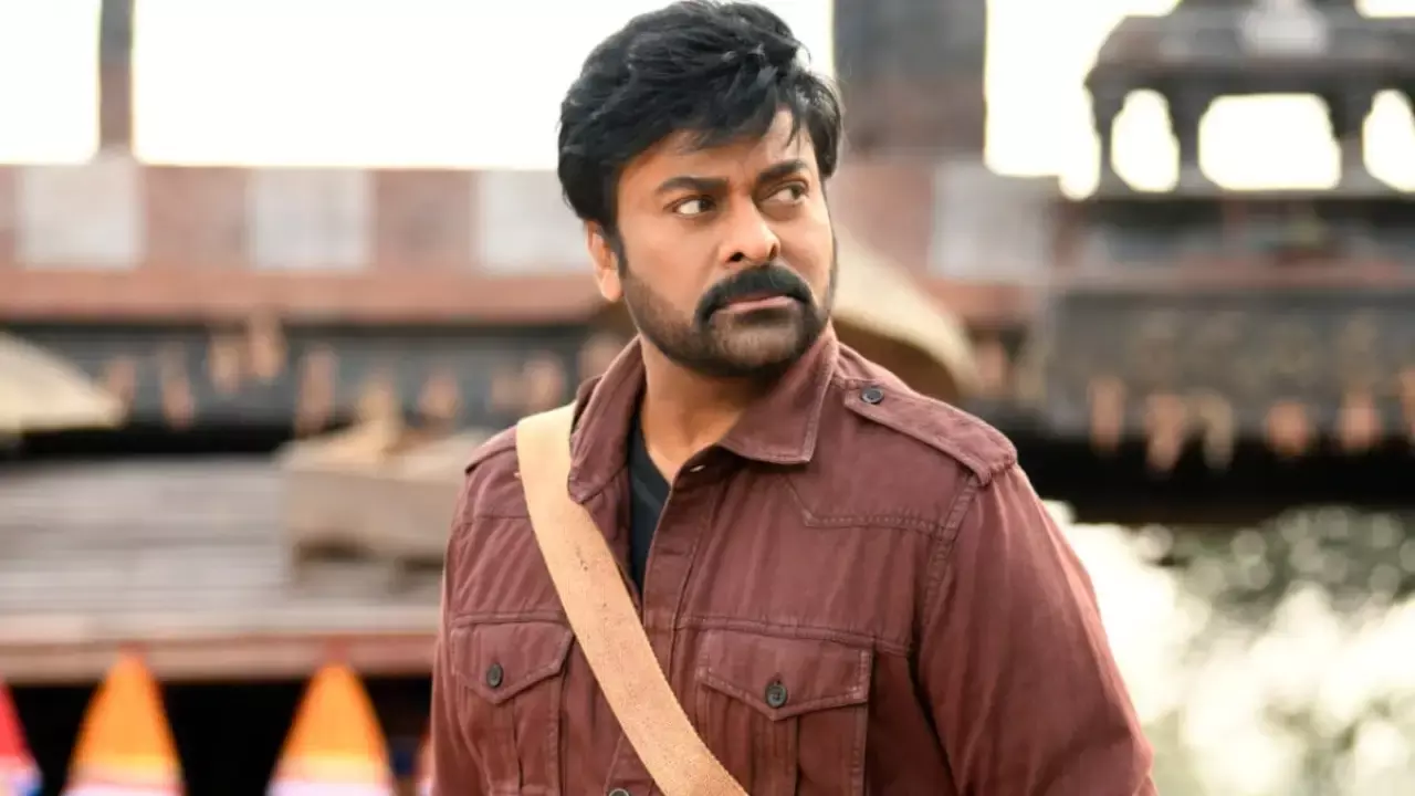 Chiranjeevi : కేరళ సిఎమ్ తో చిరంజీవి భేటీ.. అందుకేనా..? Chiranjeevi : కేరళ సిఎమ్ తో చిరంజీవి భేటీ.. అందుకేనా..?
