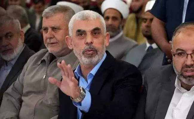 New Hamas Chief: హమాస్ కొత్త చీఫ్గా యాహ్యా సిన్వర్ New Hamas Chief: హమాస్ కొత్త చీఫ్గా యాహ్యా సిన్వర్
