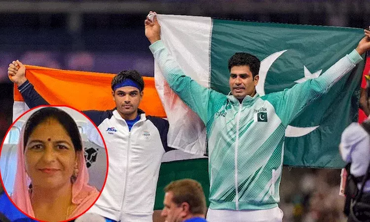 Paris Olympics: నీరజ్ చోప్రా తల్లి హృదయపూర్వక వ్యాఖ్యలు.. ఆమెకు సెల్యూట్ చేసిన పాక్ అభిమానులు Paris Olympics: నీరజ్ చోప్రా తల్లి హృదయపూర్వక వ్యాఖ్యలు.. ఆమెకు సెల్యూట్ చేసిన పాక్ అభిమానులు