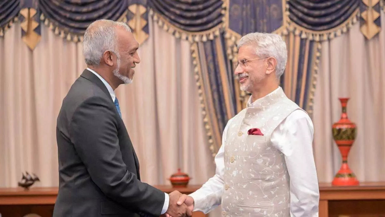 India-Maldives : భారత్ ఎప్పటికీ మిత్ర దేశమే : మహ్మద్ ముయిజ్జు India-Maldives : భారత్ ఎప్పటికీ మిత్ర దేశమే : మహ్మద్ ముయిజ్జు