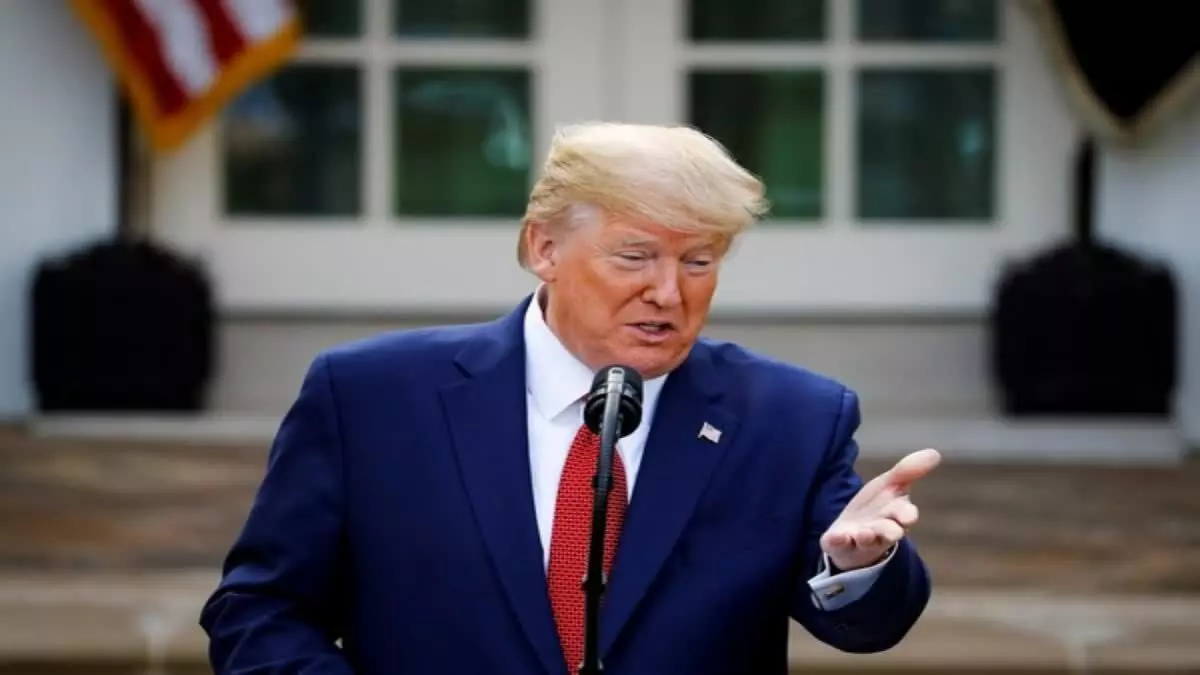 Donald Trump : డొనాల్డ్ ట్రంప్ అంతర్గత సందేశాలు హ్యాక్ Donald Trump : డొనాల్డ్ ట్రంప్ అంతర్గత సందేశాలు హ్యాక్