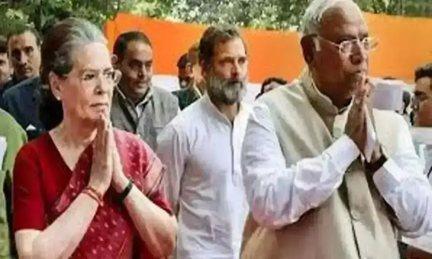 Congress : నేడు కాంగ్రెస్ కీలక సమావేశం