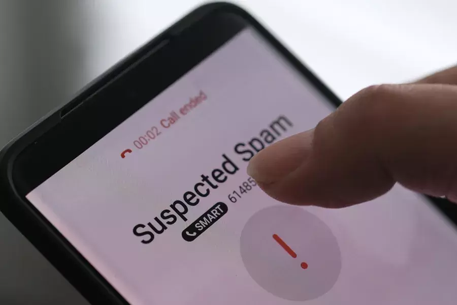 TRAI: స్పామ్ కాల్స్పై టెల్కోలకు ట్రాయ్ కీలక ఆదేశాలు TRAI: స్పామ్ కాల్స్పై టెల్కోలకు ట్రాయ్ కీలక ఆదేశాలు