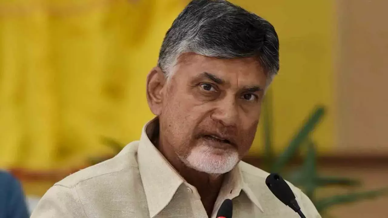 AP : ప్రతి విద్యార్థికి ఐడీ కార్డు ఇవ్వాలి: సీఎం చంద్రబాబు