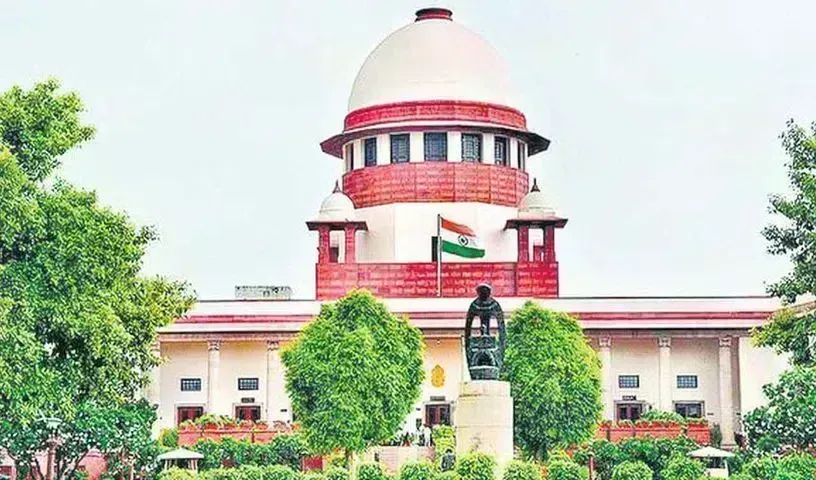 Supreme court: బాలికలు కోరికలు అంటూ కలకత్తా  హైకోర్టు తీర్పు   కొట్టేసిన  సుప్రీం కోర్ట్ Supreme court: బాలికలు కోరికలు అంటూ కలకత్తా  హైకోర్టు తీర్పు   కొట్టేసిన  సుప్రీం కోర్ట్
