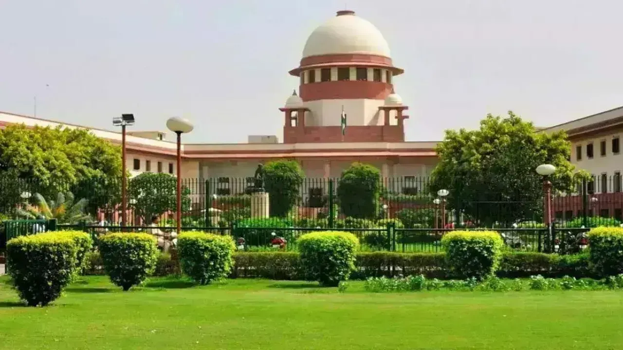 Supreme Court:సుప్రీంకోర్టు విజ్ఞప్తికి స్పందించి సమ్మె విరమించిన వైద్యులు Supreme Court:సుప్రీంకోర్టు విజ్ఞప్తికి స్పందించి సమ్మె విరమించిన వైద్యులు