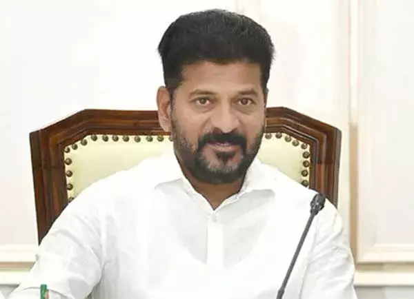 CM Revanth Reddy: ఎవరూ సెలవు పెట్టొద్దు-సీఎం రేవంత్రెడ్డి CM Revanth Reddy: ఎవరూ సెలవు పెట్టొద్దు-సీఎం రేవంత్రెడ్డి