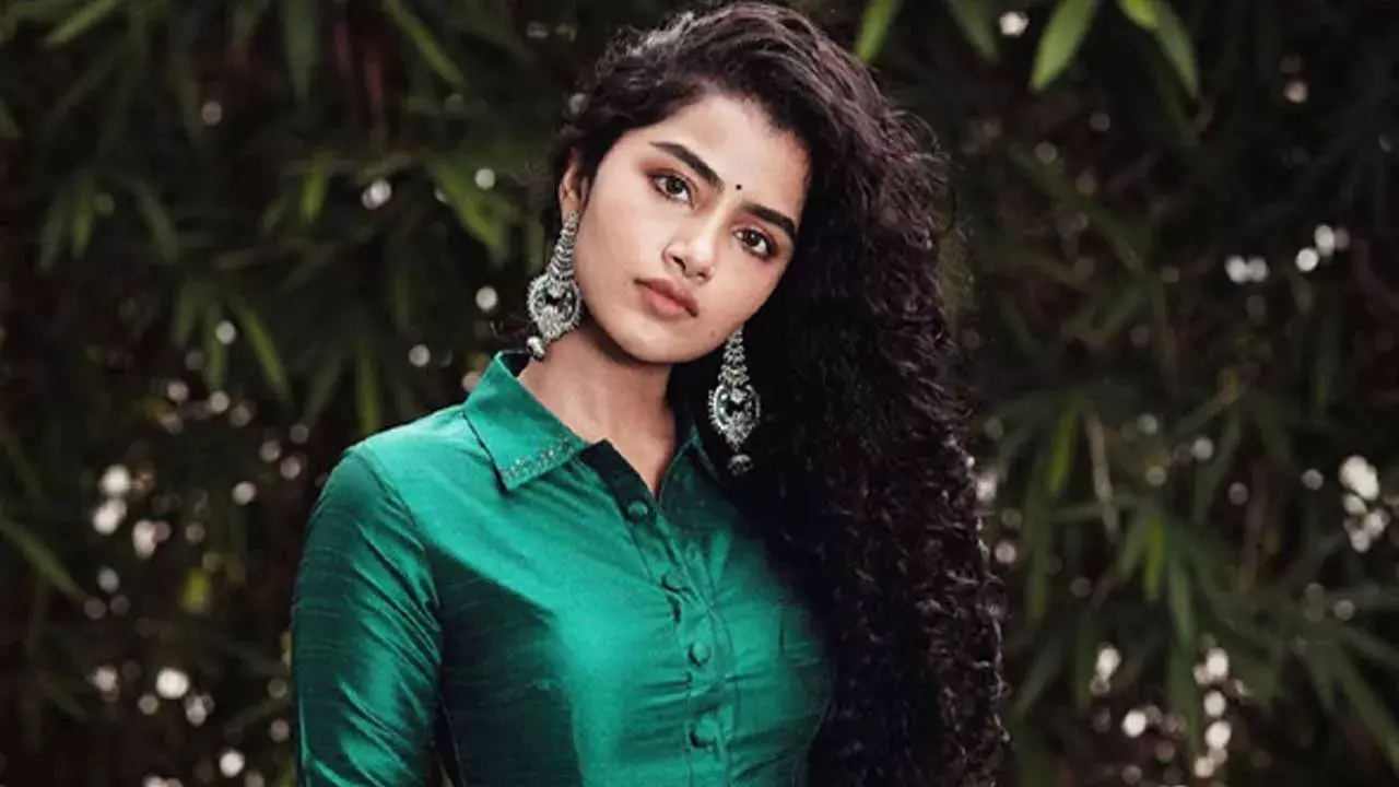 Anupama : కంపర్ట్ జోన్ లో సినిమాలు చేయడం ఇష్టం ఉండదు : అనుపమ Anupama : కంపర్ట్ జోన్ లో సినిమాలు చేయడం ఇష్టం ఉండదు : అనుపమ