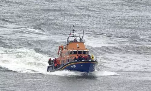 France: ఫ్రాన్స్లో వలస బోటు మునక France: ఫ్రాన్స్లో వలస బోటు మునక