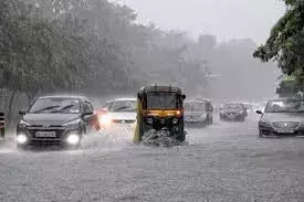 Telangana Weather: తెలంగాణలో నేడు, రేపు భారీ వర్షాలు..