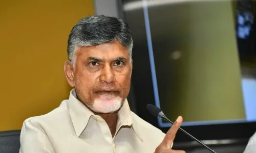 CBN: పంట నష్టం అంచనాలో అలసత్వం ఎందుకు..? CBN: పంట నష్టం అంచనాలో అలసత్వం ఎందుకు..?