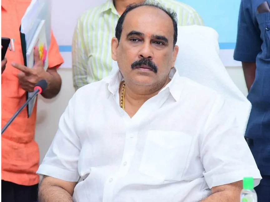 YCP: షాక్‌ల మీద షాకులు.. జనసేనలోకి బాలినేని..!