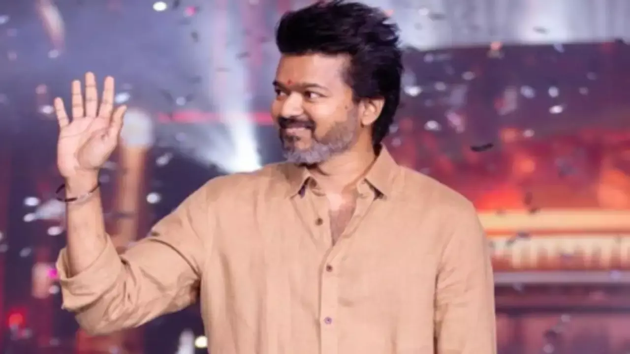 Thalapathy vijay :   టార్చ్ బేరర్ లా వస్తోన్న విజయ్ Thalapathy vijay :   టార్చ్ బేరర్ లా వస్తోన్న విజయ్