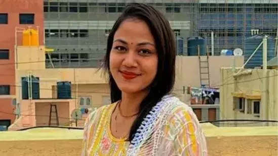 Bengaluru Fridge Case : బెంగళూరు మహిళ హత్యలో ప్రేమ కోణం . Bengaluru Fridge Case : బెంగళూరు మహిళ హత్యలో ప్రేమ కోణం .