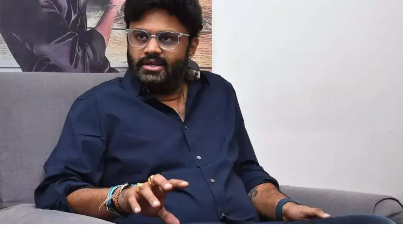 Naga Vamsi : నాగవంశీ రిక్వెస్ట్ ను ఫ్యాన్స్ పట్టించుకోవాల్సిందే.? |  Producer Naga Vamsi Requesting fans to stop Fan Wars