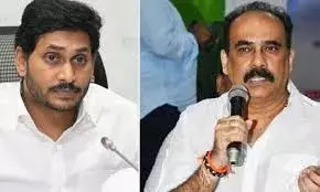 AP: జగన్పై బాలినేని సంచలన వ్యాఖ్యలు AP: జగన్పై బాలినేని సంచలన వ్యాఖ్యలు