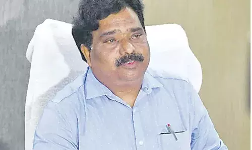 AP: ఏపీఎండీసీ మాజీ ఎండీ వెంకటరెడ్డి అరెస్ట్ AP: ఏపీఎండీసీ మాజీ ఎండీ వెంకటరెడ్డి అరెస్ట్