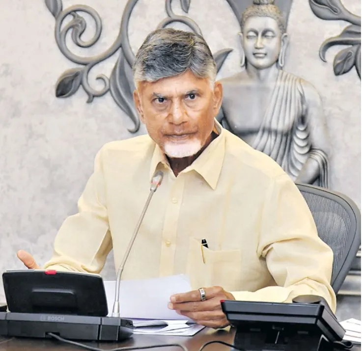 CBN: డిక్లరేషన్ ఇవ్వడం ఇష్టం లేకే తిరుమల వెళ్లని జగన్ CBN: డిక్లరేషన్ ఇవ్వడం ఇష్టం లేకే తిరుమల వెళ్లని జగన్
