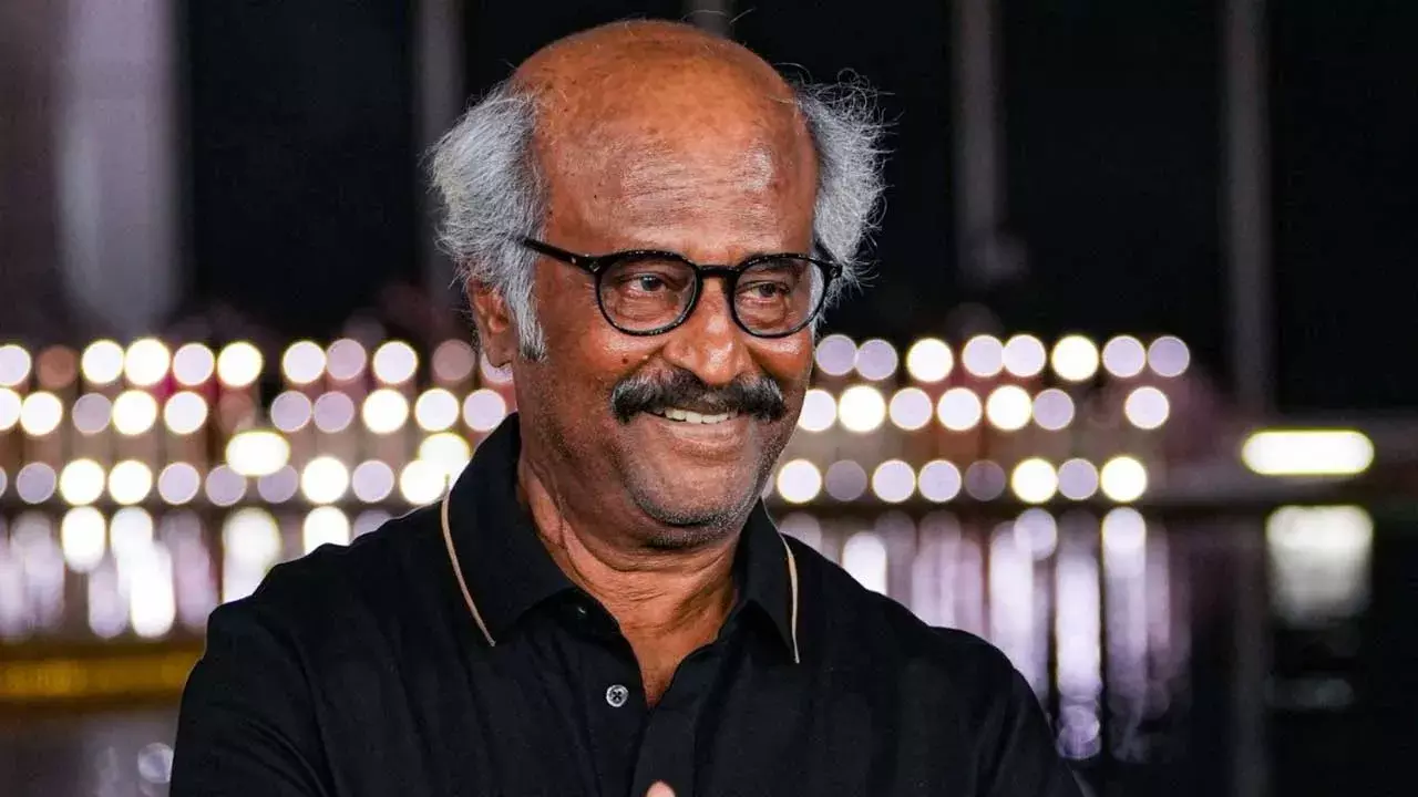 Rajinikanth : లడ్డూ వివాదం.. స్పందించేందుకు నిరాకరించిన రజనీకాంత్ Rajinikanth : లడ్డూ వివాదం.. స్పందించేందుకు నిరాకరించిన రజనీకాంత్