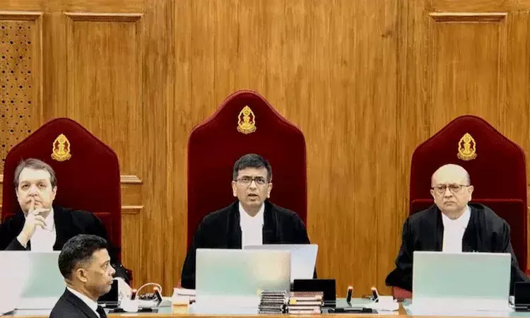 కోల్కతా హత్యాచార కేసు: నేడే సుప్రీం విచారణ కోల్కతా హత్యాచార కేసు: నేడే సుప్రీం విచారణ