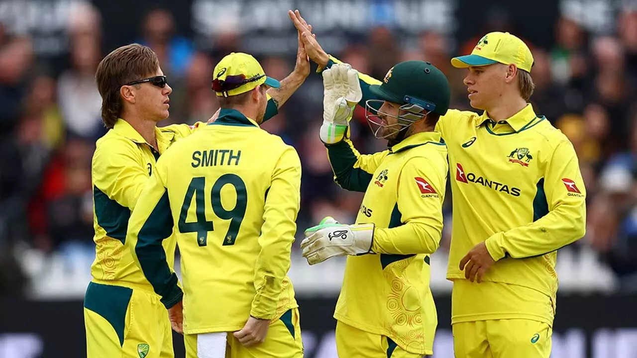 Aus vs Eng : ఇంగ్లండ్ పై విజయం.. వన్డే సిరీస్ ఆసీస్ కైవసం Aus vs Eng : ఇంగ్లండ్ పై విజయం.. వన్డే సిరీస్ ఆసీస్ కైవసం