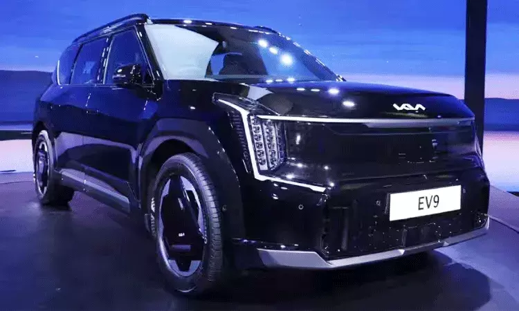 కియా డిస్ట్రప్టివ్ ఎలక్ట్రిక్ SUV లాంచ్.. ధర, ఫీచర్లు