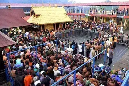Sabarimala: ఇకపై ఆన్ లైన్ లో బుక్ చేసుకుంటేనే  అయ్యప్ప దర్శనం