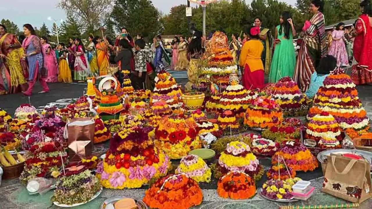 Bathukamma Festival : మన బతకమ్మకు అమెరికాలో అధికారిక గుర్తింపు Bathukamma Festival : మన బతకమ్మకు అమెరికాలో అధికారిక గుర్తింపు