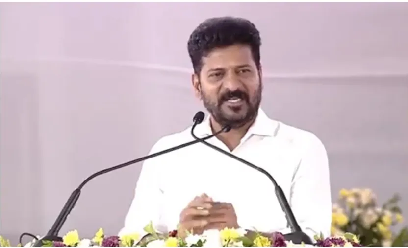 REVANTH: 90 రోజుల్లో 30 వేల ఉద్యోగాలు ఇచ్చాం: రేవంత్ REVANTH: 90 రోజుల్లో 30 వేల ఉద్యోగాలు ఇచ్చాం: రేవంత్