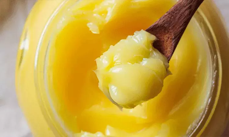 పామాయిల్, ఇతర రసాయనాలు కలుపుతూ నకిలీ నెయ్యి తయారీ.. గత 3 నెలల్లో 10వేల లీటర్లు విక్రయం పామాయిల్, ఇతర రసాయనాలు కలుపుతూ నకిలీ నెయ్యి తయారీ.. గత 3 నెలల్లో 10వేల లీటర్లు విక్రయం