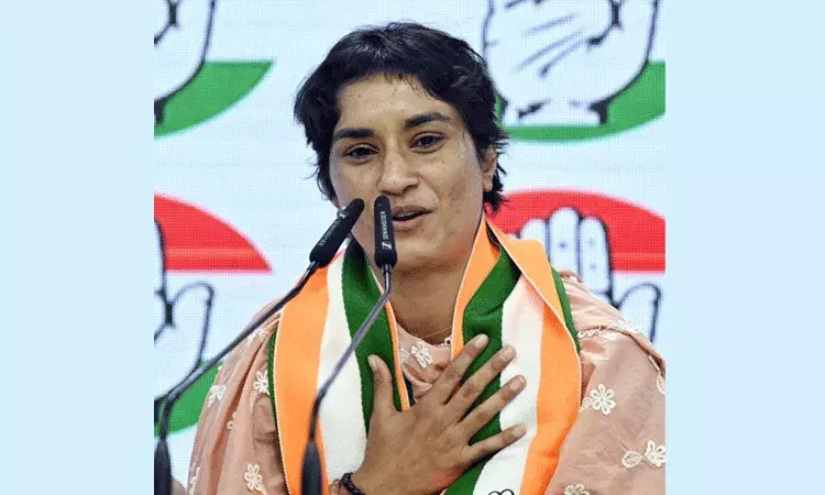 కాంగ్రెస్ 19 ఏళ్ల పరాజయ పరంపరకు బ్రేక్.. హర్యానా అసెంబ్లీ ఎన్నికలలో వినేష్ విజయం కాంగ్రెస్ 19 ఏళ్ల పరాజయ పరంపరకు బ్రేక్.. హర్యానా అసెంబ్లీ ఎన్నికలలో వినేష్ విజయం