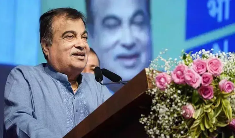 Nitin Gadkari : వాహనదారులకు జాతీయ రహదారులపై మరిన్ని సౌకర్యాలు.. Nitin Gadkari : వాహనదారులకు జాతీయ రహదారులపై మరిన్ని సౌకర్యాలు..