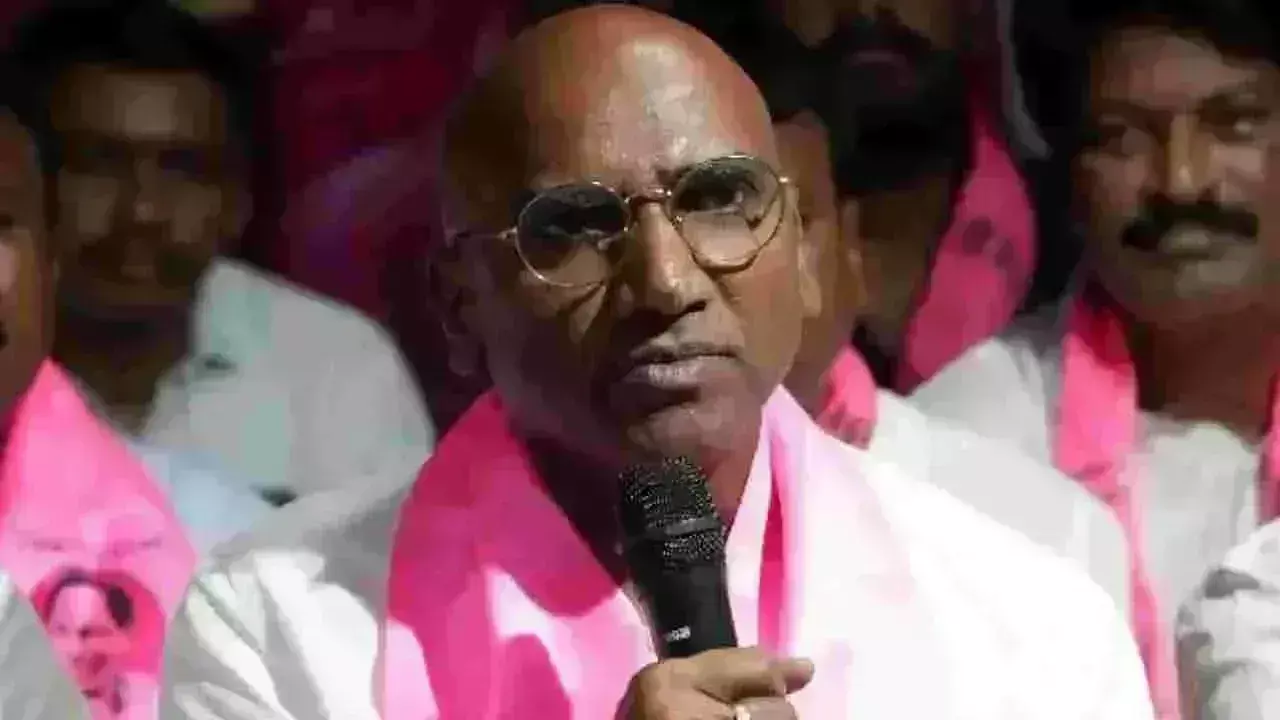 CM Revanth Reddy : ప్రవీణ్ కుమార్పై సీఎం రేవంత్ ఘాటు విమర్శలు CM Revanth Reddy : ప్రవీణ్ కుమార్పై సీఎం రేవంత్ ఘాటు విమర్శలు