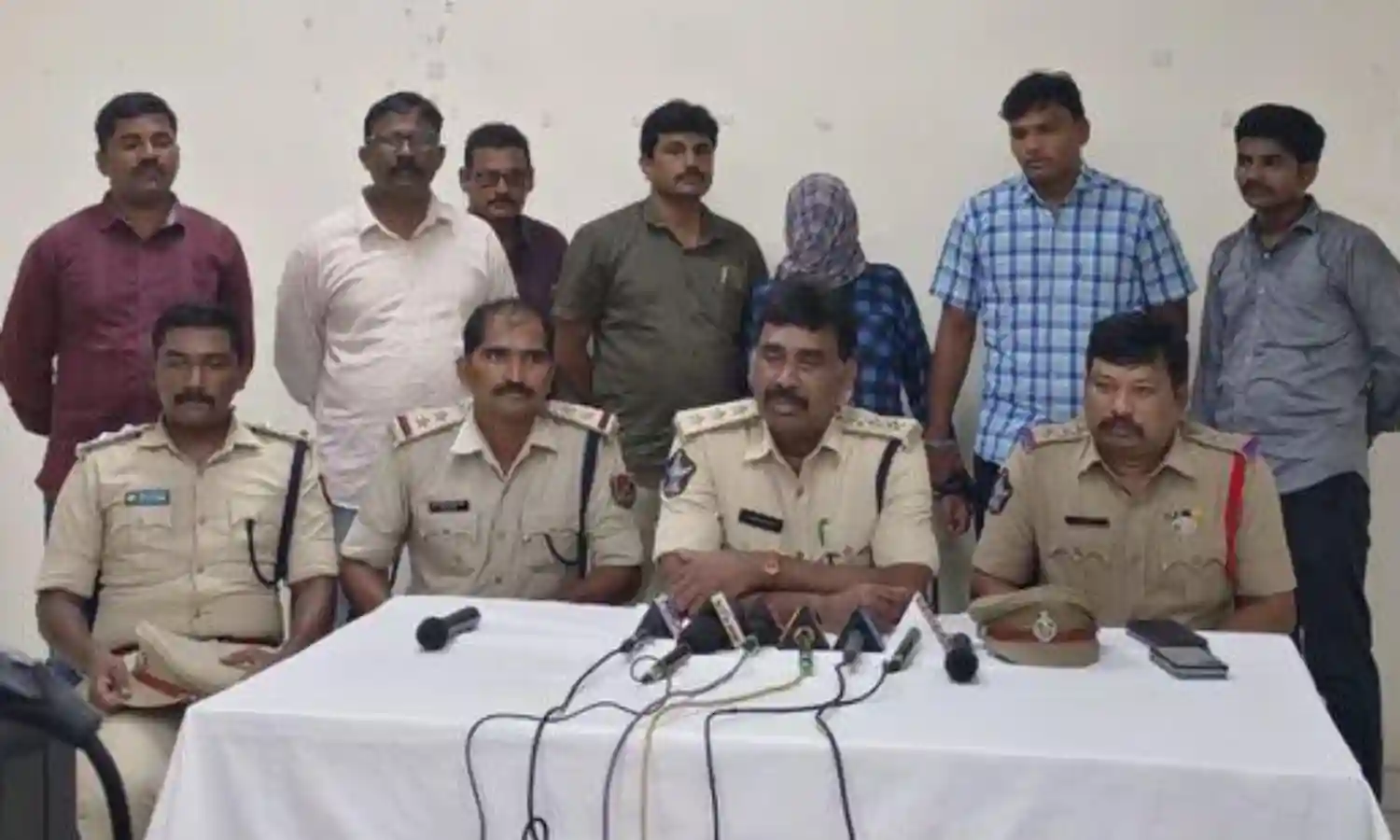 loco Pilot Murder: విజయవాడ రైల్వే స్టేషన్‌లో లోకో పైలట్ హత్య..