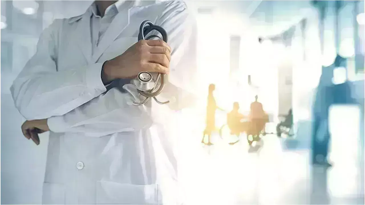 Telangana ఆరోగ్య శాఖలో మరో 371 పోస్టుల భర్తీకి నోటిఫికేషన్ Telangana ఆరోగ్య శాఖలో మరో 371 పోస్టుల భర్తీకి నోటిఫికేషన్